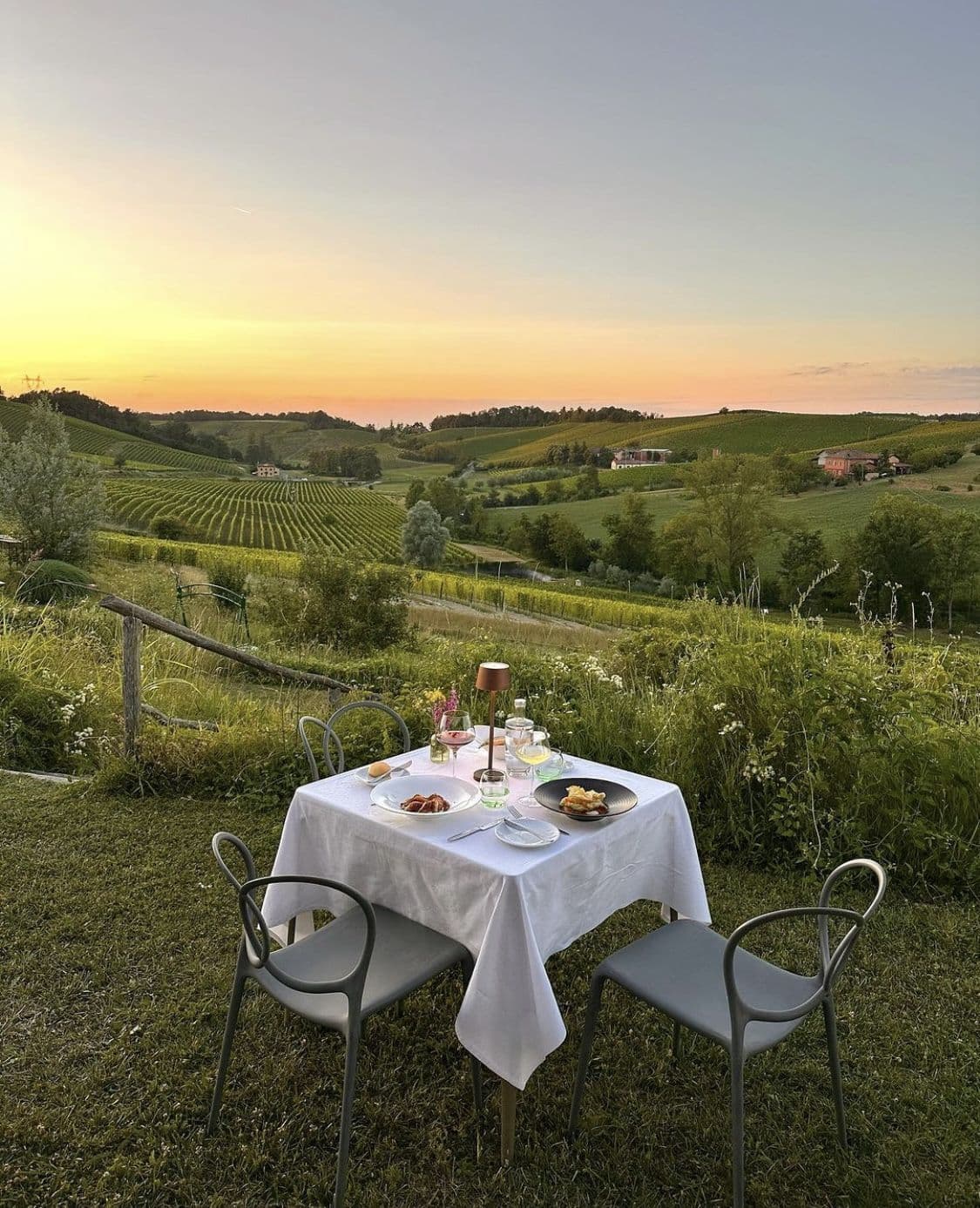 Italy Trip - Romantic Setting